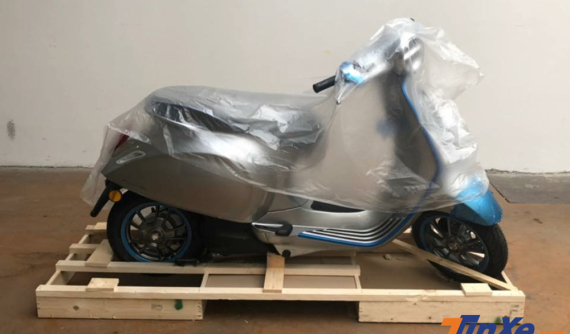 Vespa Elettrica đầu tiên về Việt Nam, VinFast Klara sắp có đối thủ