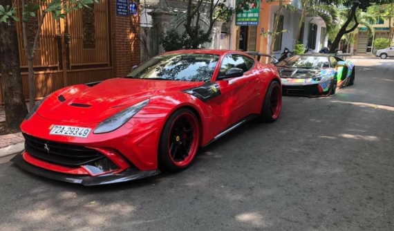 Ferrari F12 Berlinetta mang gói độ cực hiếm được chủ nhân đổi sang biển Vũng Tàu chuẩn bị đại hội siêu xe