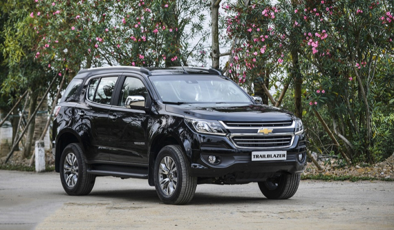 Đi ngược đám đông, Chevrolet Trailblazer tăng giá trong tháng cuối của năm
