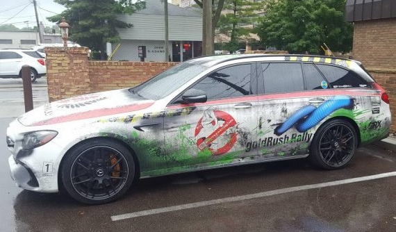 Chiếc Mercedes-AMG E63 Estate cực chất này chắc hẳn là không ngán "bóng ma" nào cả