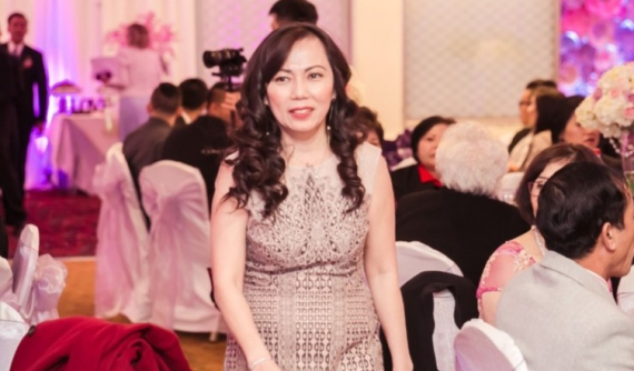 Chặn ô tô của nữ khách hàng "quịt tiền" làm móng, một phụ nữ gốc Việt bị tông tử vong