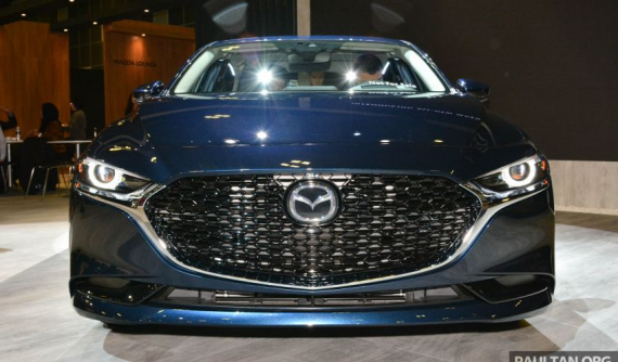 "Mục sở thị" vẻ đẹp của Mazda3 2019 lần đầu tiên đặt chân đến Đông Nam Á