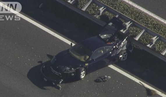 Đua với Ferrari F50, người lái siêu xe Ferrari 360 Modena phải trả giá bằng một vụ tai nạn