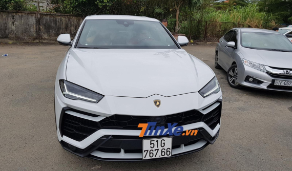 Siêu SUV Lamborghini Urus hơn 23 tỷ đồng của Minh "Nhựa" đã có biển kiểm soát