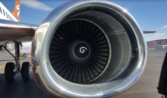 Nếu bạn chưa biết, đây là công dụng của hình xoáy bên trong động cơ máy bay