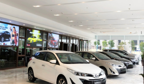 Người Việt mua ô tô ngày càng nhiều, hơn 347.200 xe ô tô các loại được tiêu thụ trong năm 2018