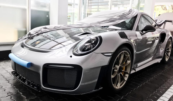 Chuẩn bị hành trình siêu xe, ông Đặng Lê Nguyên Vũ "chiêu mộ" Porsche 911 GT2 RS hơn 20 tỷ đồng
