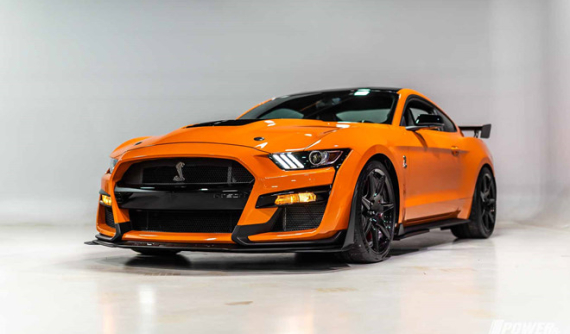 "Hổ mang chúa" Ford Mustang Shelby GT500 2020 đầu tiên được sản xuất có mức giá 25,5 tỷ đồng