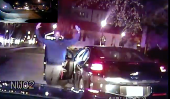 Bị cảnh sát đấm ít nhất 10 lần và bắt giữ vì tưởng đang ăn trộm ô tô, thanh niên được đền "cả núi tiền"