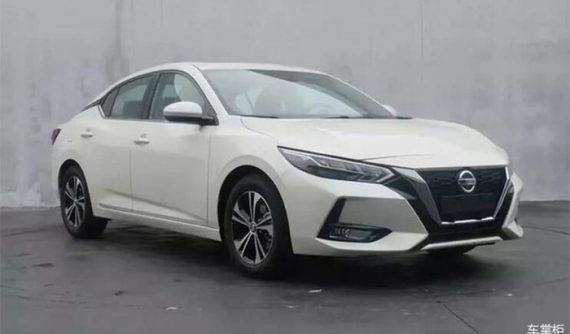 Nissan Sylphy 2019 lộ diện với thiết kế "na ná" 2 người anh em Maxima và Altima