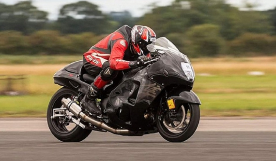 Suzuki Hayabusa công suất 1.000 mã lực phá vỡ kỷ lục tốc độ của Kawasaki H2