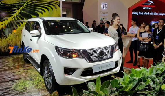 Chung không khí khuyến mại đầu xuân, Nissan Việt Nam tặng nhiều ưu đãi cho khách hàng