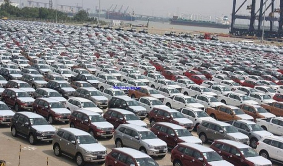 Tuần đầu khai xuân Kỷ Hợi, hơn 1.500 ô tô cập cảng Tp. Hồ Chí Minh