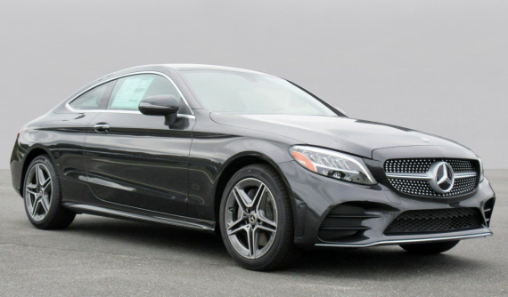 Cận kề ngày ra mắt, Mercedes-Benz C-Class 2019 bị lộ giá dự kiến từ 1,499 tỷ đồng