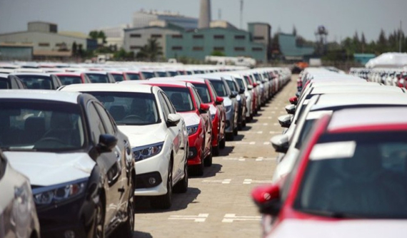 Tháng 1/2019, lượng ô tô nhập khẩu về Việt Nam tiếp tục đạt hơn 11.000 chiếc