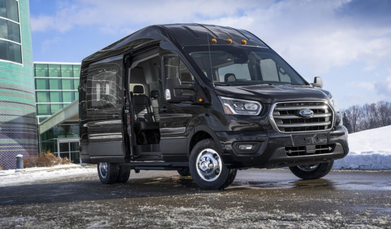 Ford Transit 2020 ra mắt với trang bị động cơ hoàn toàn mới