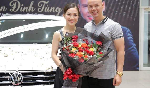 Nam ca sĩ Phan Đinh Tùng tậu xe Volkswagen Tiguan Allspace 2019 có giá hơn 1,7 tỷ đồng