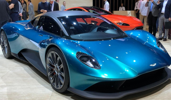 Aston Martin Vanquish Vision Concept - Hình ảnh xem trước cho đối thủ của McLaren 720S và Ferrari F8 Tributo