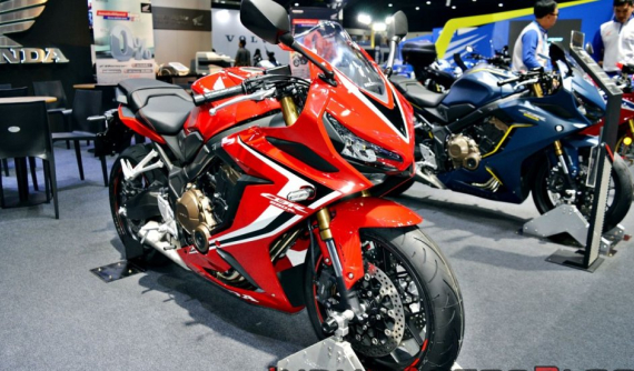 Sportbike Honda CBR650R 2019 có vận tốc tối đa là bao nhiêu?