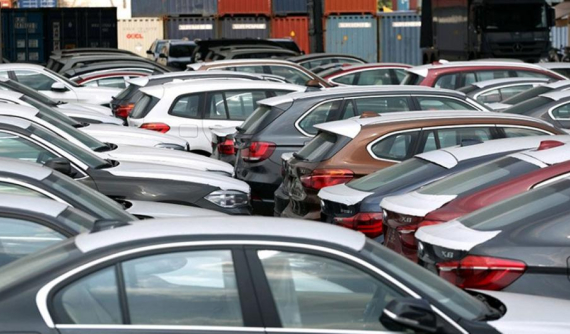 Lượng ô tô nhập khẩu về Việt Nam tăng đột biến bất chấp tháng nghỉ Tết