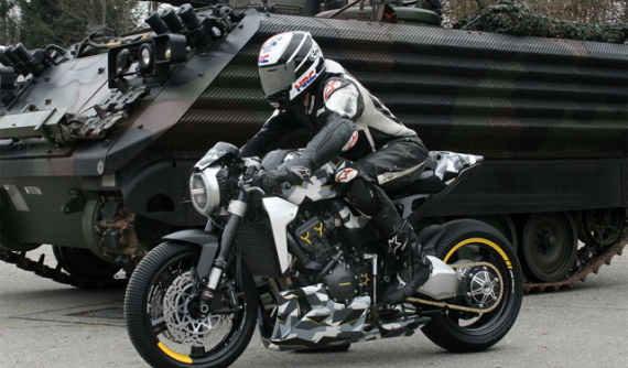 Hút hồn với mẫu Honda CB1000R 2019 độ theo phong cách nhà lính cực đỉnh