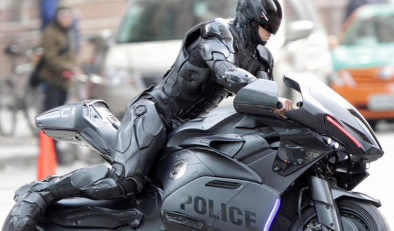 Ngoài siêu xe Tron mới về Việt Nam, bạn còn có thể sở hữu những chiếc siêu mô tô bước ra từ phim ảnh sau