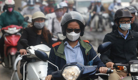 Bụi mịn gây hại không khí Hà Nội "chủ yếu từ khói xe"