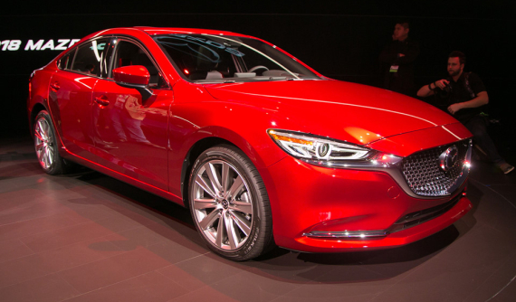 Ưu đãi 35 triệu đồng, Mazda6 trở thành sedan hạng D giá tốt nhất phân khúc