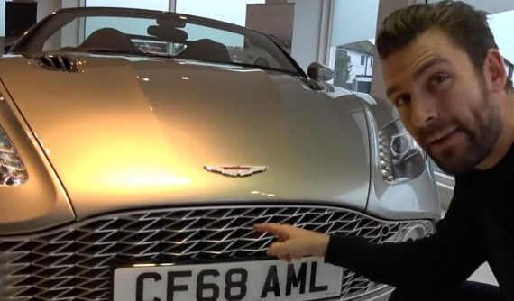 Choáng với lưới tản nhiệt bằng nhôm nguyên khối có giá gần 1 tỷ đồng của Aston Martin Vanquish Zagato Volante