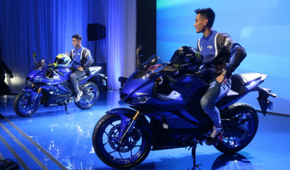 Yamaha R25 2019 ra mắt tại Malaysia, giá 113,5 triệu đồng