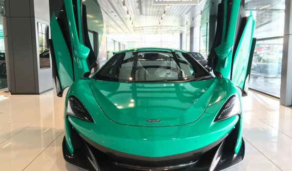 McLaren 600LT Luminaire Green