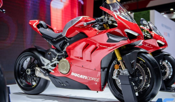Đánh giá nhanh siêu mô tô Ducati Panigale V4R giá 2,2 tỷ đồng vừa ra mắt tại Thái Lan