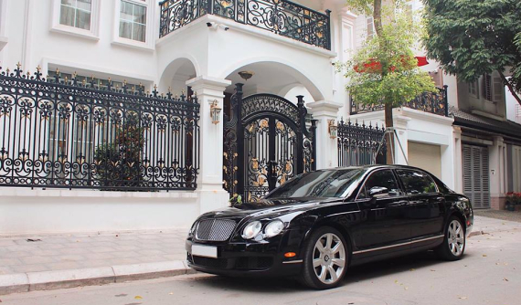 Chỉ hơn 2 tỷ đồng, đại gia Việt đã có thể làm chủ chiếc xe siêu sang Bentley lừng lẫy 1 thời tại Việt Nam