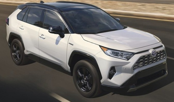Đánh giá nhanh Toyota RAV4 2020 bản Mỹ: Vạm vỡ hơn, linh hoạt hơn, nhưng nội thất nhạt nhòa