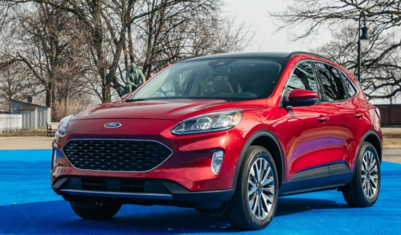 Đánh giá nhanh Ford Escape 2020: Thông minh hơn, rộng rãi hơn, thiết kế giống Focus mới