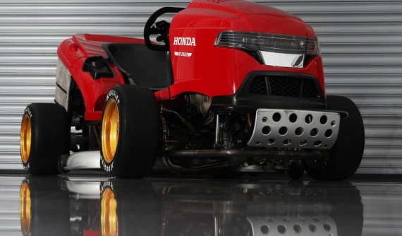 Choáng với máy cắt cỏ Honda trang bị động cơ của siêu mô tô CBR1000RR Fireblade SP