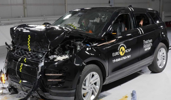 Range Rover Evoque 2019 xuất sắc đạt đánh giá an toàn 5 sao của Euro NCAP