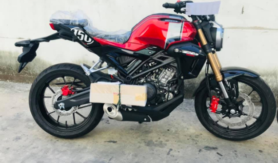 Cận cảnh Honda CB150R 2019 chính hãng đầu tiên tại Việt Nam