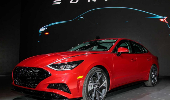 Sedan cỡ trung Hyundai Sonata 2020 tiếp tục tỏa sáng tại "sân chơi" quốc tế