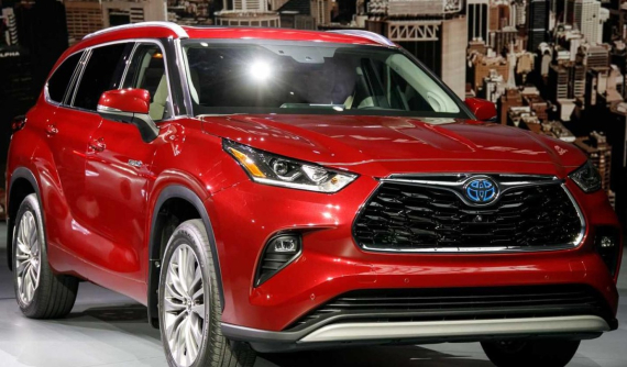 Đánh giá nhanh Toyota Highlander 2020: Tiết kiệm xăng và nhiều công nghệ hơn, thêm sức cạnh tranh với Ford Explorer