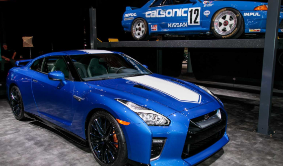 Nissan GT-R phiên bản kỷ niệm 50 năm ra mắt khiến giới mê xe nhớ huyền thoại R34