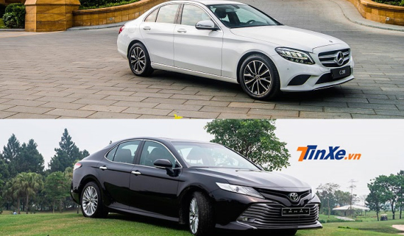 Chọn mua Toyota Camry 2.5Q 2019, hay đầu tư thêm để mua Mercedes-Benz C200?