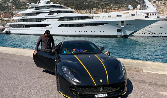 "Thánh cuồng màu vàng" tậu tiếp siêu xe Ferrari 812 Superfast