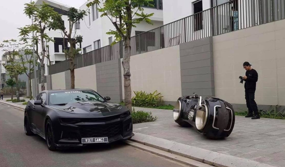 Đức “Tào Phớ” rao bán xế hộp Chevrolet Camaro 2017 độ body kit ZL1 2018