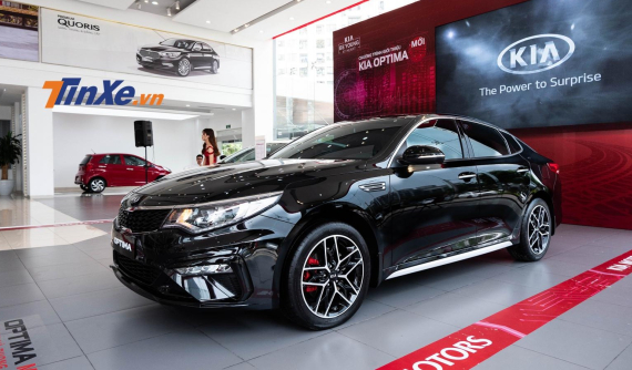 Kia Optima 2024: Giá xe Kia Optima và khuyến mãi mới nhất tại Việt Nam
