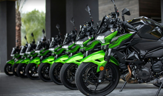 Kawasaki Z400 2019 bất ngờ có giá bán tại Việt Nam, cập bến vào tháng 6
