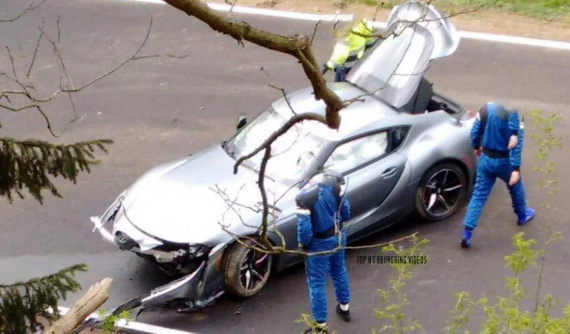 Chiếc xe thể thao Toyota GR Supra 2020 gặp nạn tại "địa ngục xanh" Nurburgring