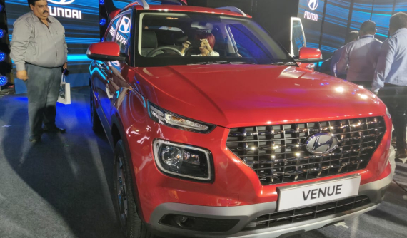 Hyundai Venue 2020 chính thức được bán ra với giá khởi điểm chỉ hơn 200 triệu đồng