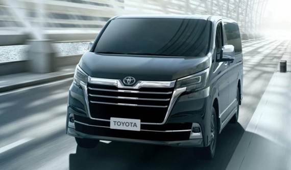 Toyota Granvia 2019 - phiên bản sang trọng hơn của "cá mập" Hiace - trình làng