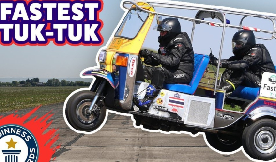 Đây là chiếc xe tuk tuk có tốc độ xấp xỉ 120 km/h lập kỷ lục nhanh nhất thế giới